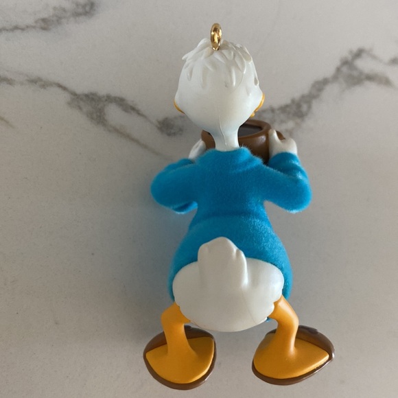 2010 Donald's Wake-up Cup Hallmark Ornament - Picture 10 of 13